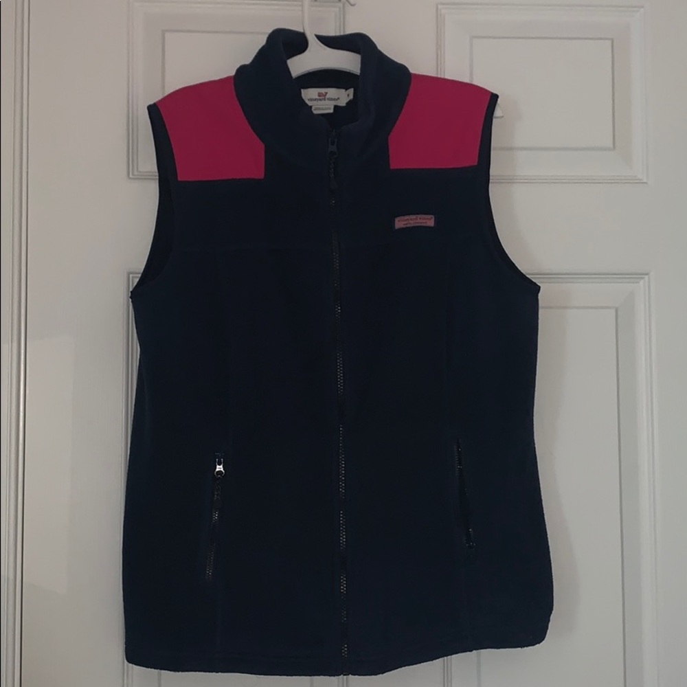 Vineyard vines vest